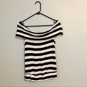 Bare Shoulder Stripe Top